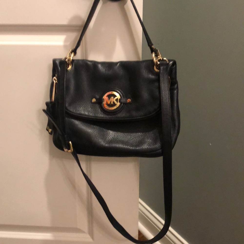 Michael kors satchel